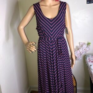 Ingrid & Isabel Navy and Pink Maxi Dress